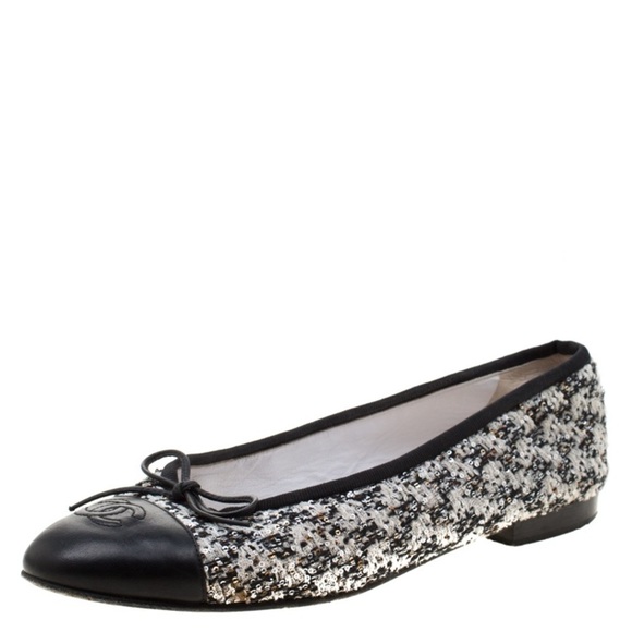 CHANEL Tweed Leather Toe Cap Classic Designer Blogger CC Flats 35 - Picture 15 of 15